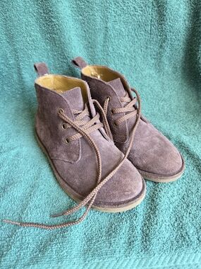 Men's Brown Suede Chukka Boots - Casual Lace-Up